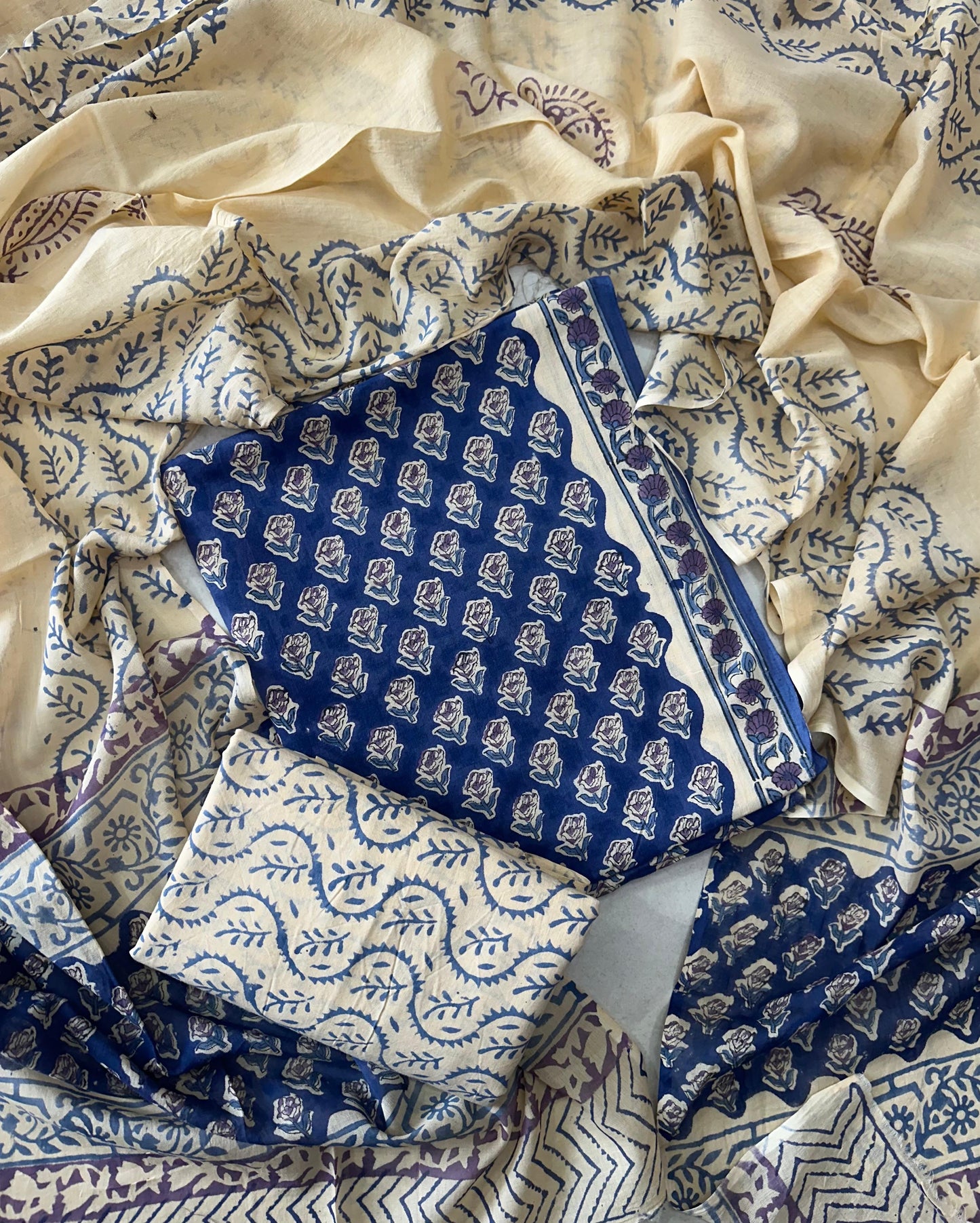 Traditional Hand Printed cotton suit with malmal dupptta