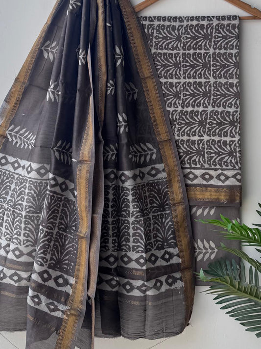 Hand block printed  Maheswari silk suit